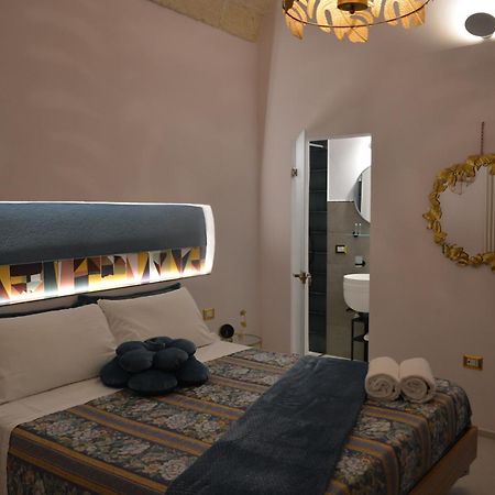 Lovely & Chic Rooms Nei Sassi Matera Exterior foto