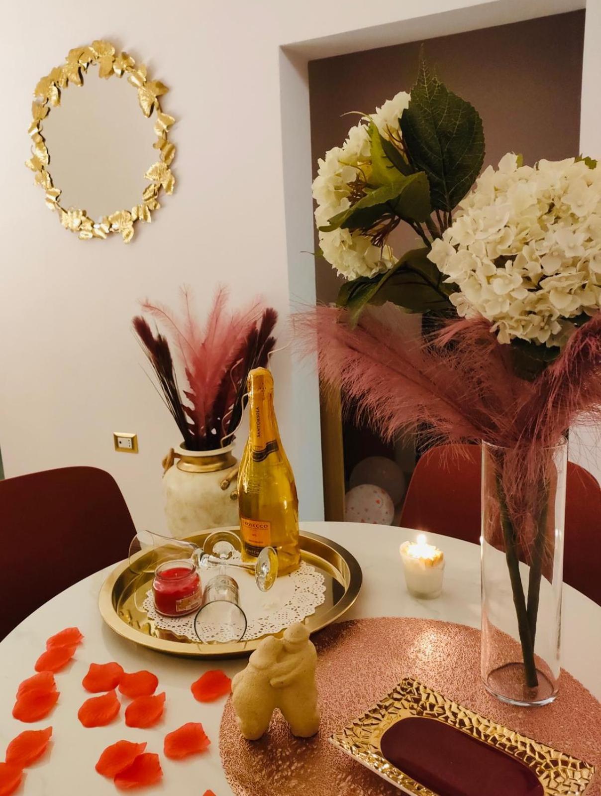 Lovely & Chic Rooms Nei Sassi Matera Exterior foto